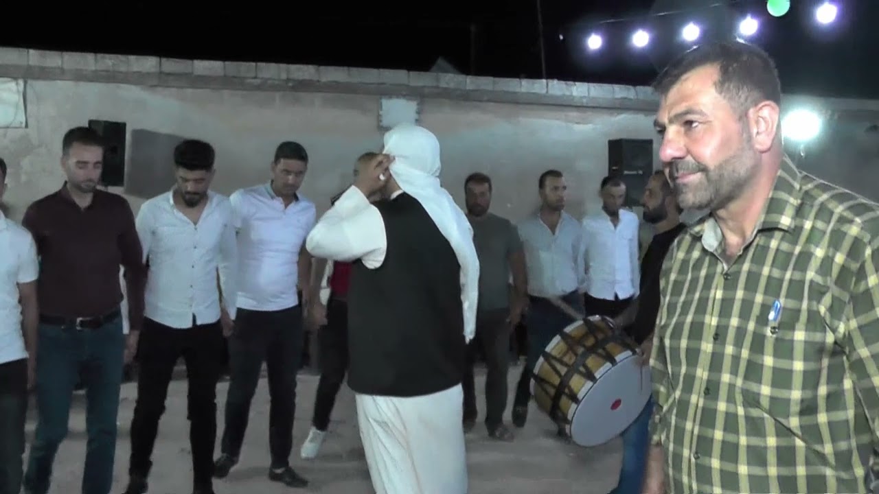 #المنشد قتيبة زيتاني حفل زفاف احمد علي السلو افراح عشيرة الجيس في مدينة صوران الجزء الثاني