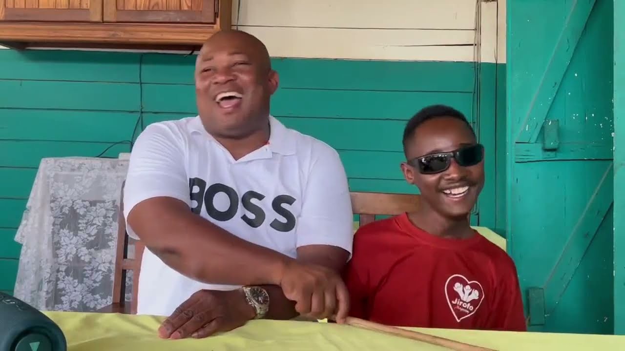 GAGA SY TALAN-JONY I ZOKY VONJY NAHITA TALENTA ANANAN'I ZAKINO IZAY JAMBA