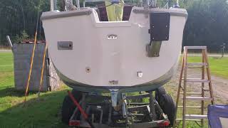 Catalina 25 restoration: the transom is all done being restored