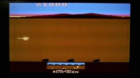 Atari 2600 Chopper Command Game 1AA 26100