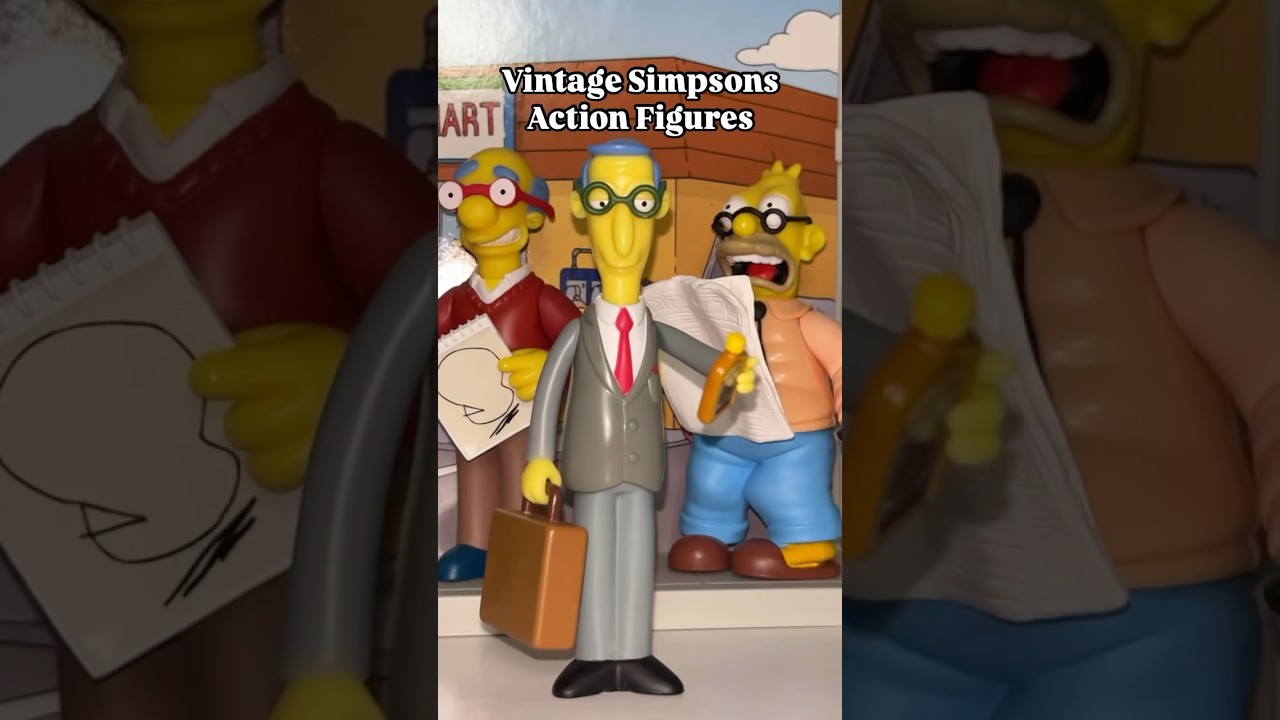 Vintage World of Springfield Simpsons Blue Haired Lawyer Figure! 