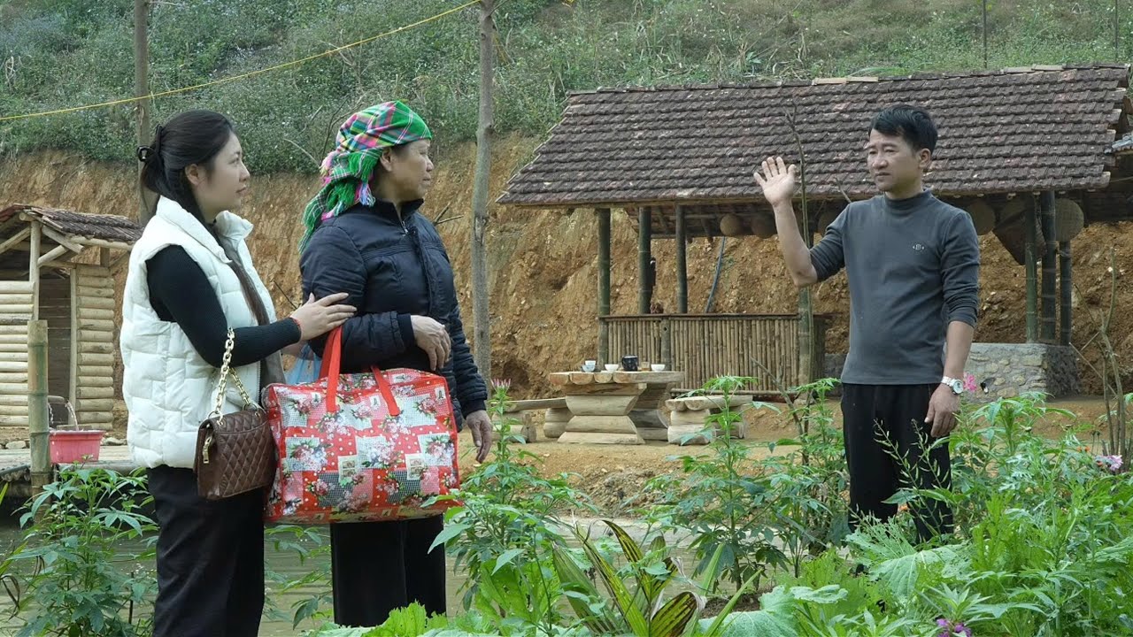 The old woman hurried away from the farm. Could this fleeting encounter be Egan's destiny?