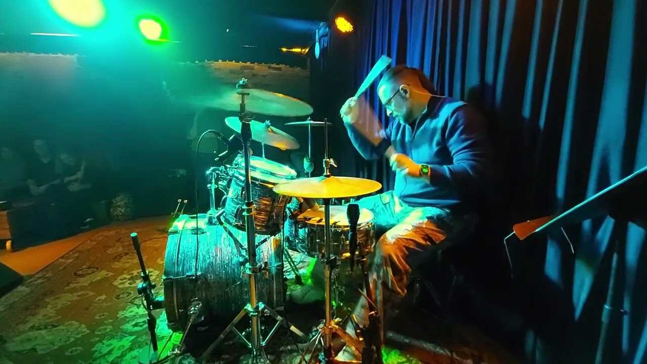 AYRA – Lusin (drum Karaoke )