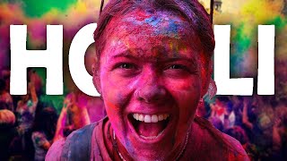 Foreigners Holi in Mathura | Tips For This CRAZY Experience!
