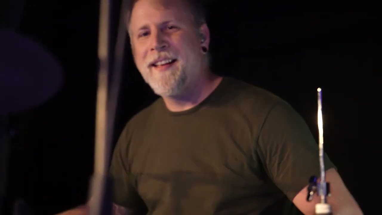 Greylānd - Friends in a box (Live at Weststadthalle Essen)