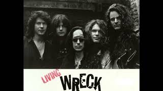 LIVING WRECK - Looking At You