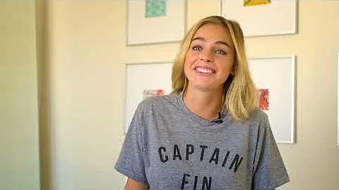 Girl in a Shirt: Elizabeth Turner | Surfing