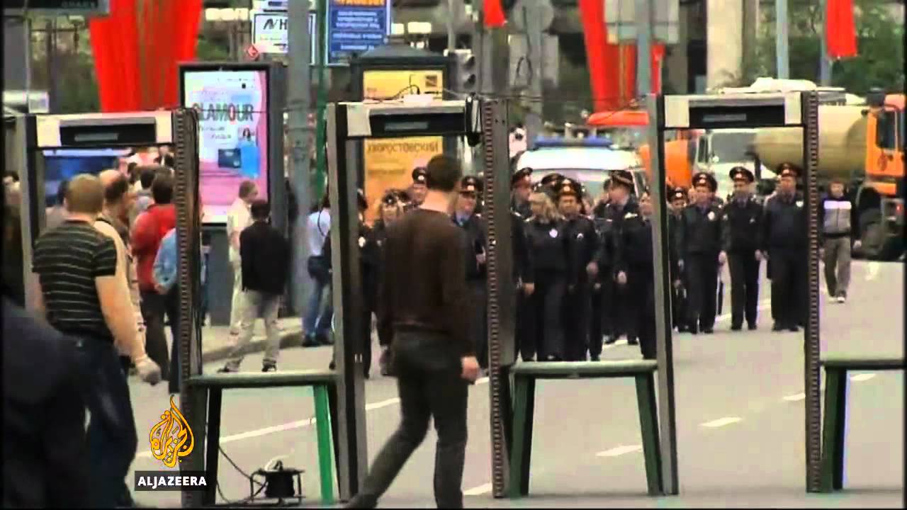احتجاجات روسية خلال حفل تنصيب بوتين - قناة الجزيرة البلقان