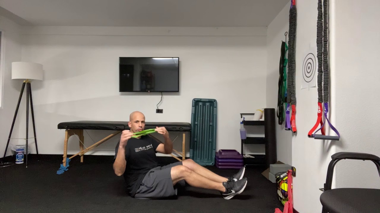 Long Sitting Single Arm Row - YouTube
