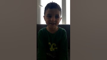 احمد عم يقرا سورة الاخلاص وبدو يبلش يحفظ جزء وعما بدو منكن تشتركو بلقناه وتدعمو #اكسبلور 😊