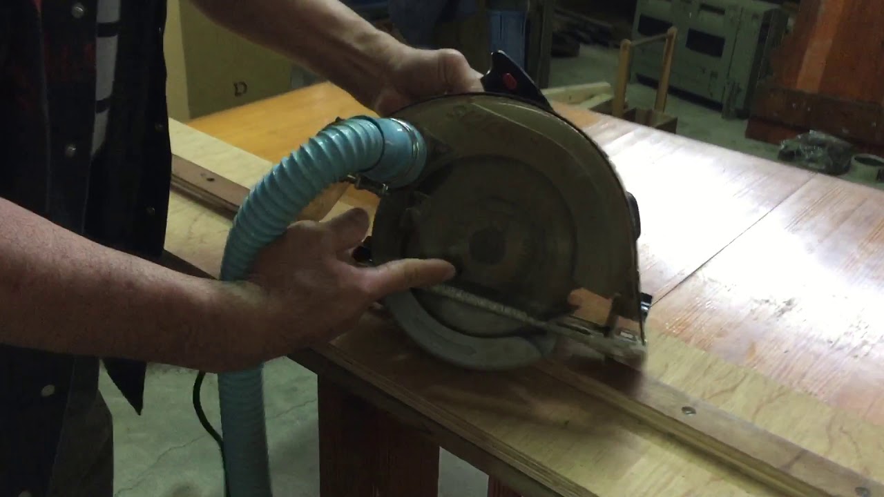 Dust control on the Skil circular saw. YouTube