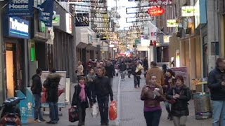 Perils For Pedestrians 179: The Hague