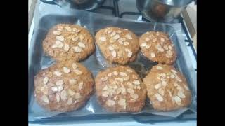 Golden Flake Cake Biscuits with Golden Oats