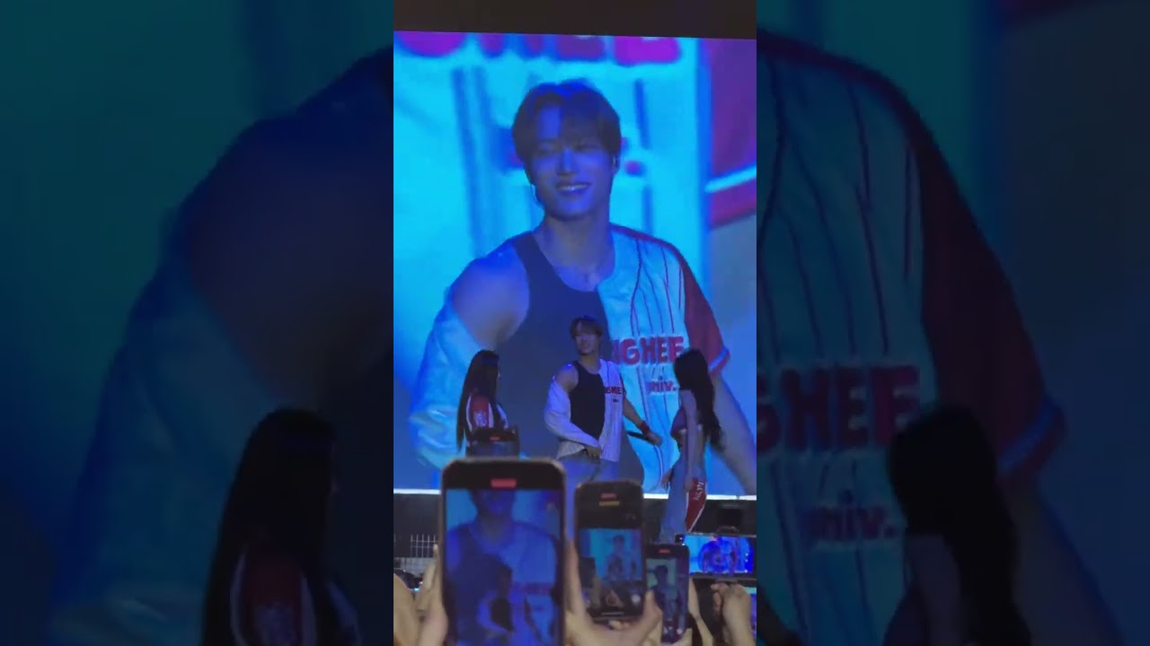 251001 카이, 음(Mmmh) @ 경희대학교 대동제 MASTERPIECE : HOLIDAY