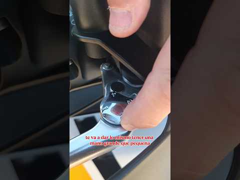 ¿Regulas las manetas de tu moto?
