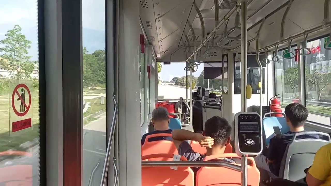CAUSEWAY LINK electric bus gelang patah to malaysian ckecpt JKN1482