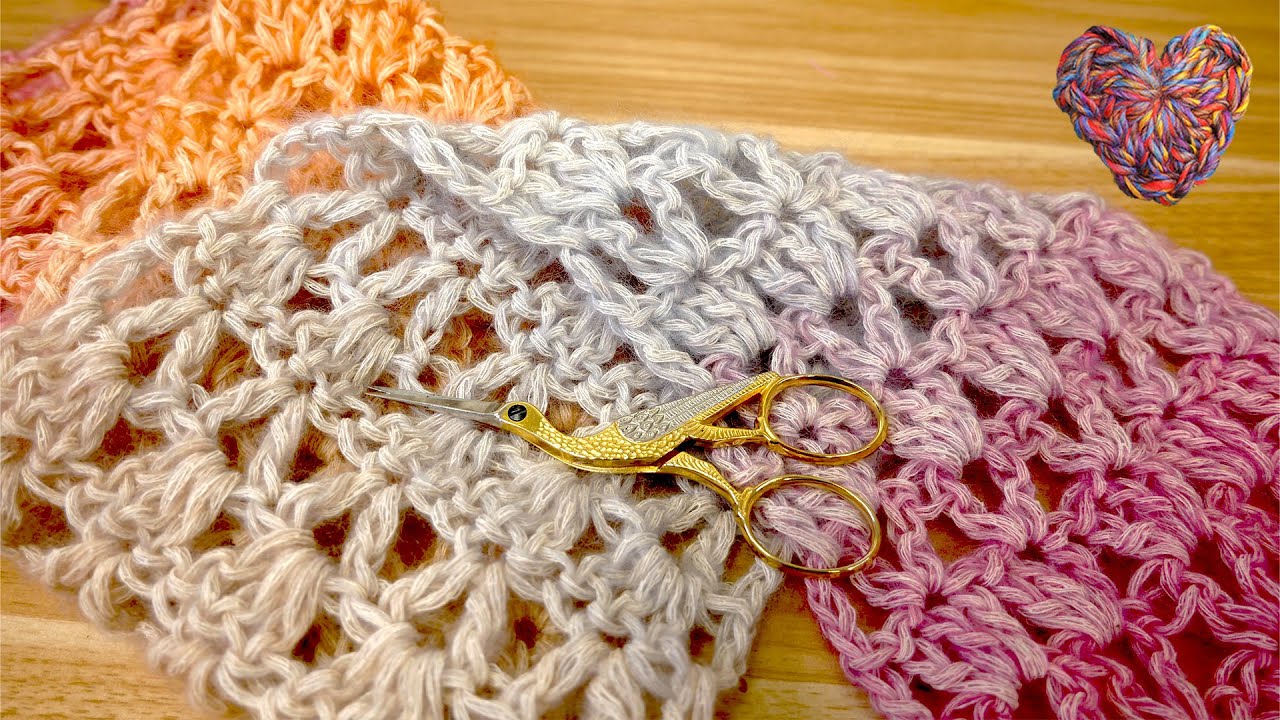 Häkeln | Herbst Schal mit Lochmuster Häkeln | Kuschliger Schal aus Farbverlaufswolle