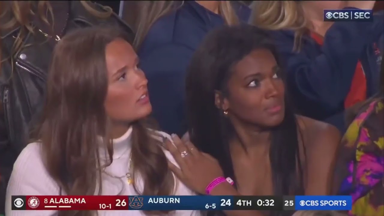 ⁣Alabama Hail Mary on 4th and Goal from the 31 yard line