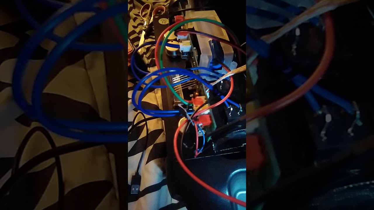 speaker fixed with no power( bypass 5v battery to use on any charger)