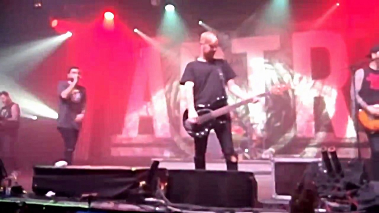 A Day To Remember - Paranoia (The concert in St.Petersburg, Russia, 18.02.2017 )