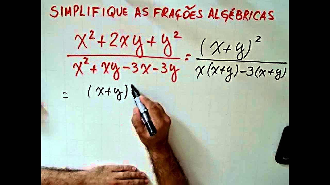 Simplifique as frações algébricas: 