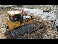 BIG Bulldozer Vehicle Extreme Clearing Soils Push Heavy Working Machine Dozer Shantui DH17c2