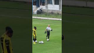 Latihan Sore Persib Bersama Mantan Pelatihnya shorts