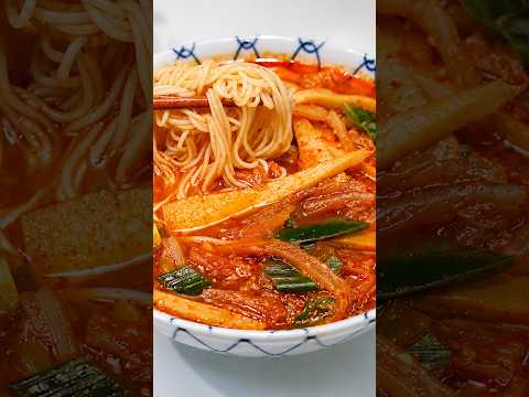 자취요리신 simple cookingのレシピ: 麺に入れたら最高にうまい