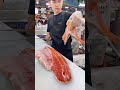 Prepping fresh salmon like a pro 😲🐟🤩                      🎥: TikTok / whin.lvc