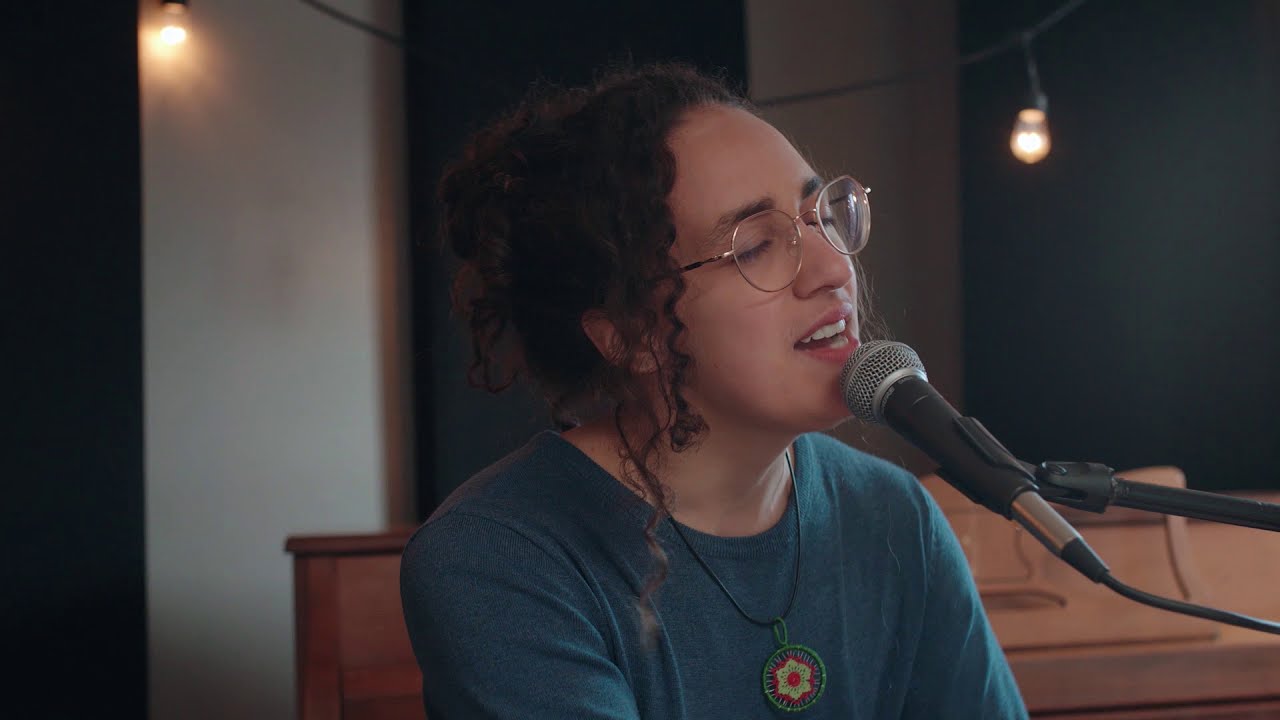 Canevas exquis - Prestation Jeanne Côté