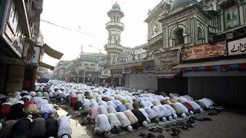 Chapter#83 - تلاوة لسورة المطففين للشيخ عويض العطوي