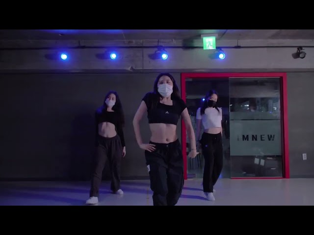 CHRIS BROWN UNDER THE INFLUENCE MIRROR CHOREOGRAPHY FT IMNEWDANCE OFFICIAL class=