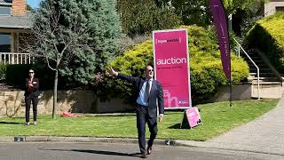 Real Estate Auction: 4 Cromwell Place, Highton, Vic 3216