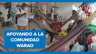 Indígena warao venezolano ayuda a los miembros de su comunidad en Brasil