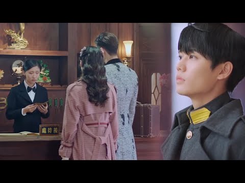 Cinderella and CEO went to the hotel to open a room, and Cinderella met her sweetheart