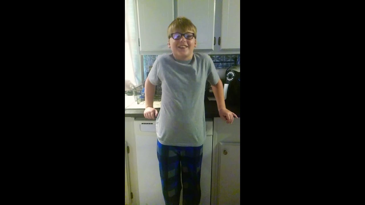 How to Scramble eggs - YouTube