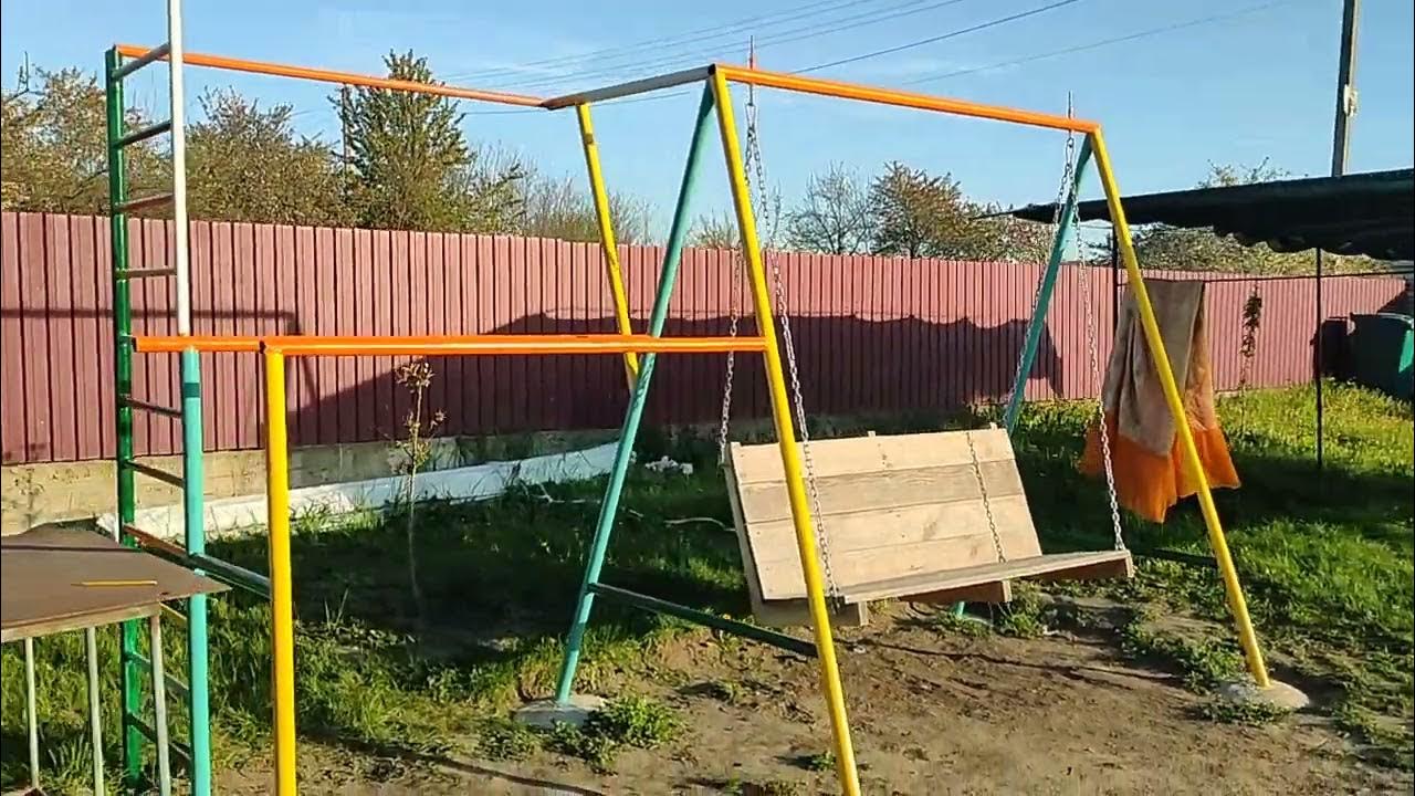 Качеля и турникеты с лестницей для детей! - YouTube