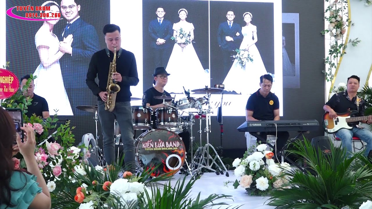 careless whisper Kien Lua band - YouTube
