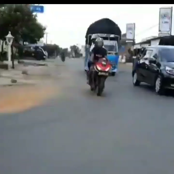 story wa truk # 30 detik versi DJ Pretty GirL SLow #DJ asyik sekali pas banget kalaw buat story wa🙏