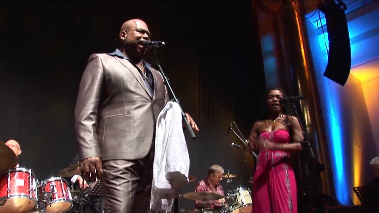 Let the good times roll - The Voyagers feat. Valerie Scott & Butch Williams