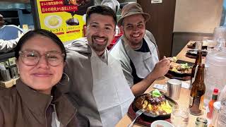WE FOUND THE BEST OMURICE IN JAPAN! 🇯🇵 (📍NikutoTamago Shinjuku 🤤)