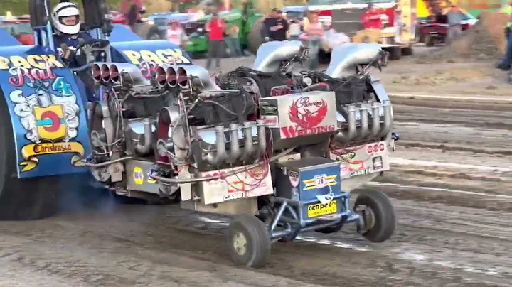 Doug Christensen and Pack Rat Modified in Hutchins...