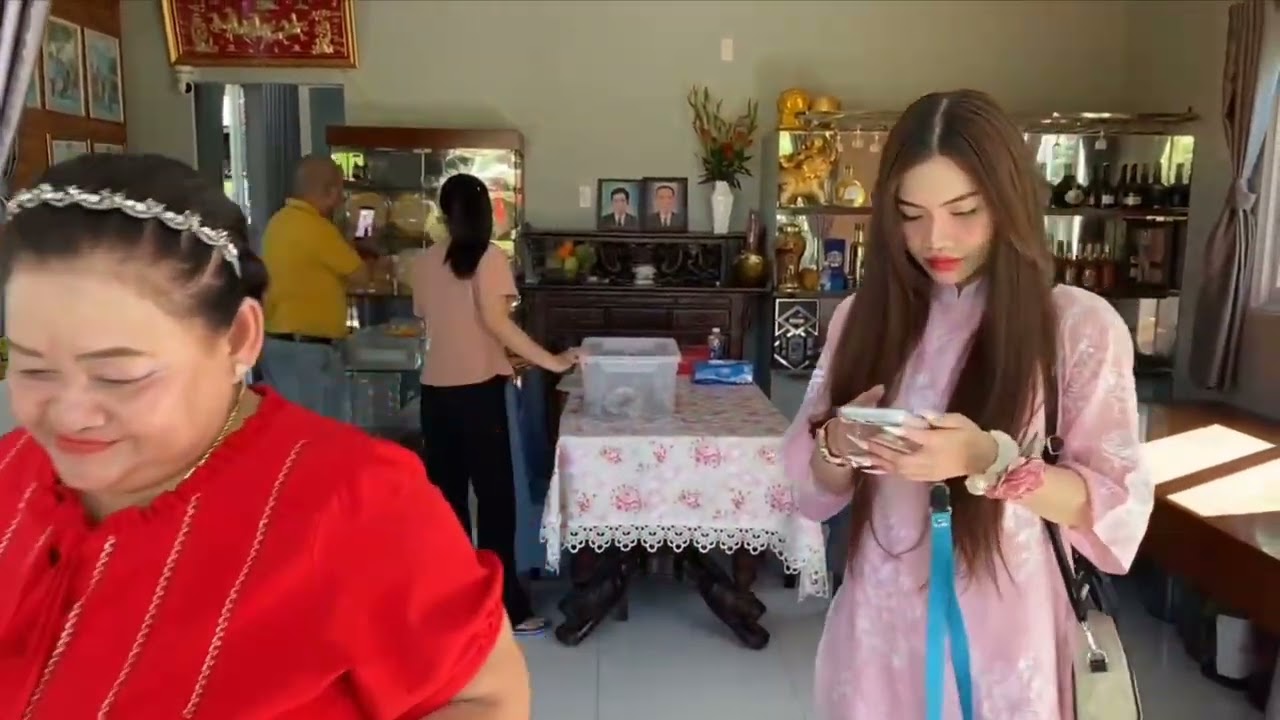 NHÀ NUÔI YẾN HOÀNG LONG