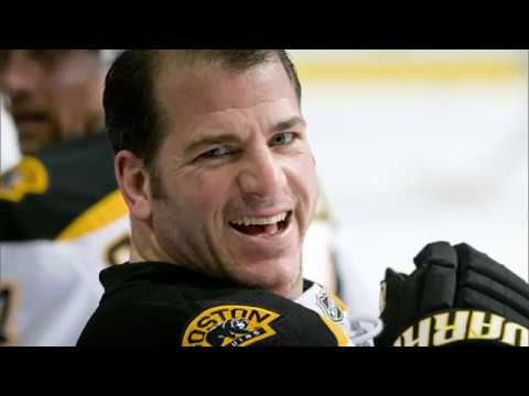 Wrecking-ball winger Mark Recchi rolls into B.C. Sports Hall of Fame
