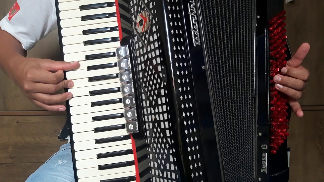 Vídeo aula Acordeon Xote dos milagres Falamansa com duas versões Vale a pena conferir