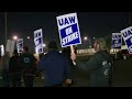 Tier system big talking point in UAW negotiations with Detroit&#39;s Big Three