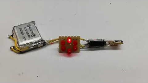 ATtiny10 LED GuruGuru
