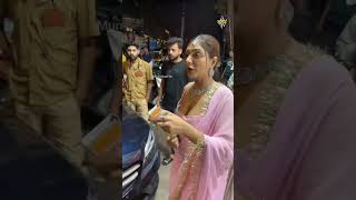 Khushi Mukherjee Ne Feka Patakha Andheri West Lokhandwala