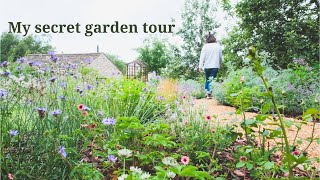 [Garden Tour] How I made my English cottage garden behind our 600 years old house