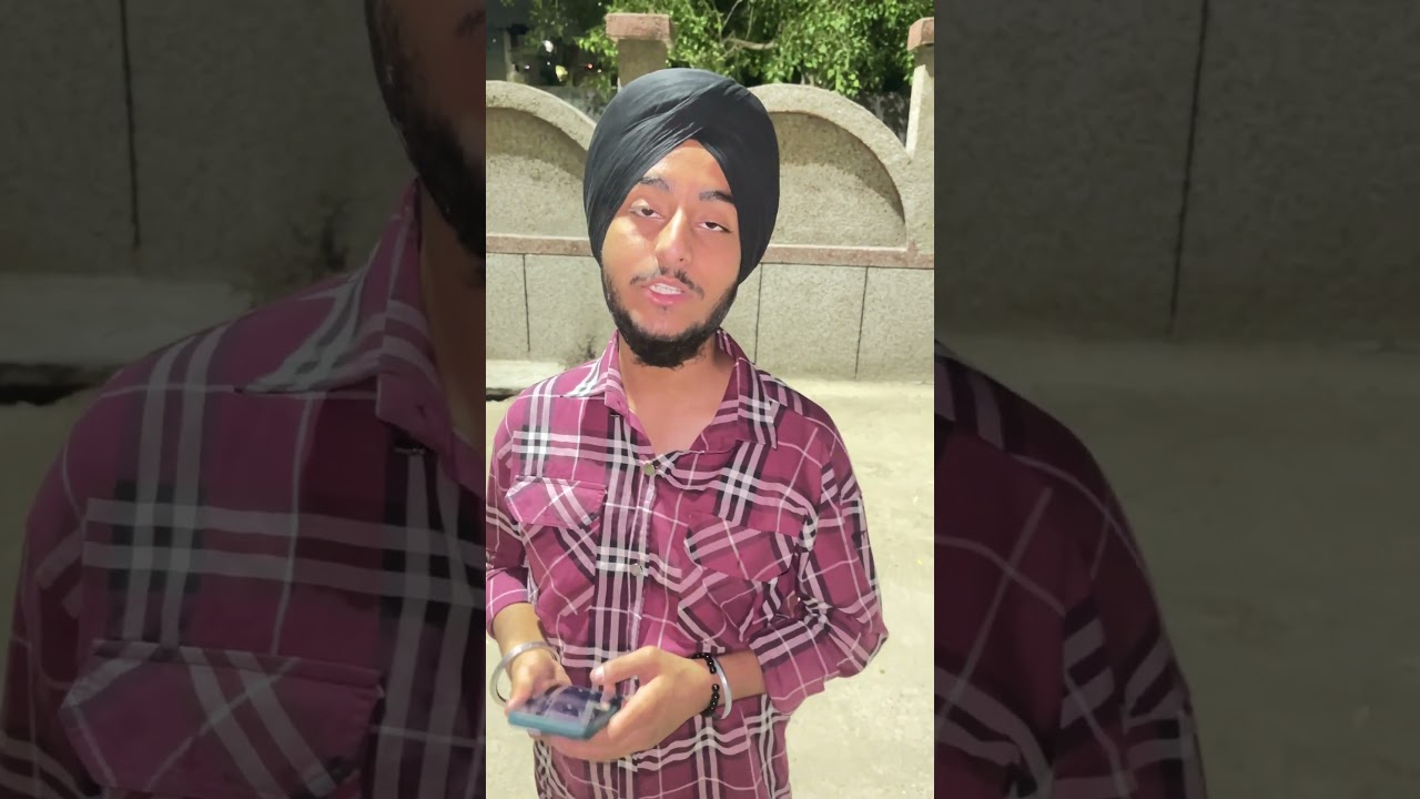 Kesa dost h yeh 😂😂